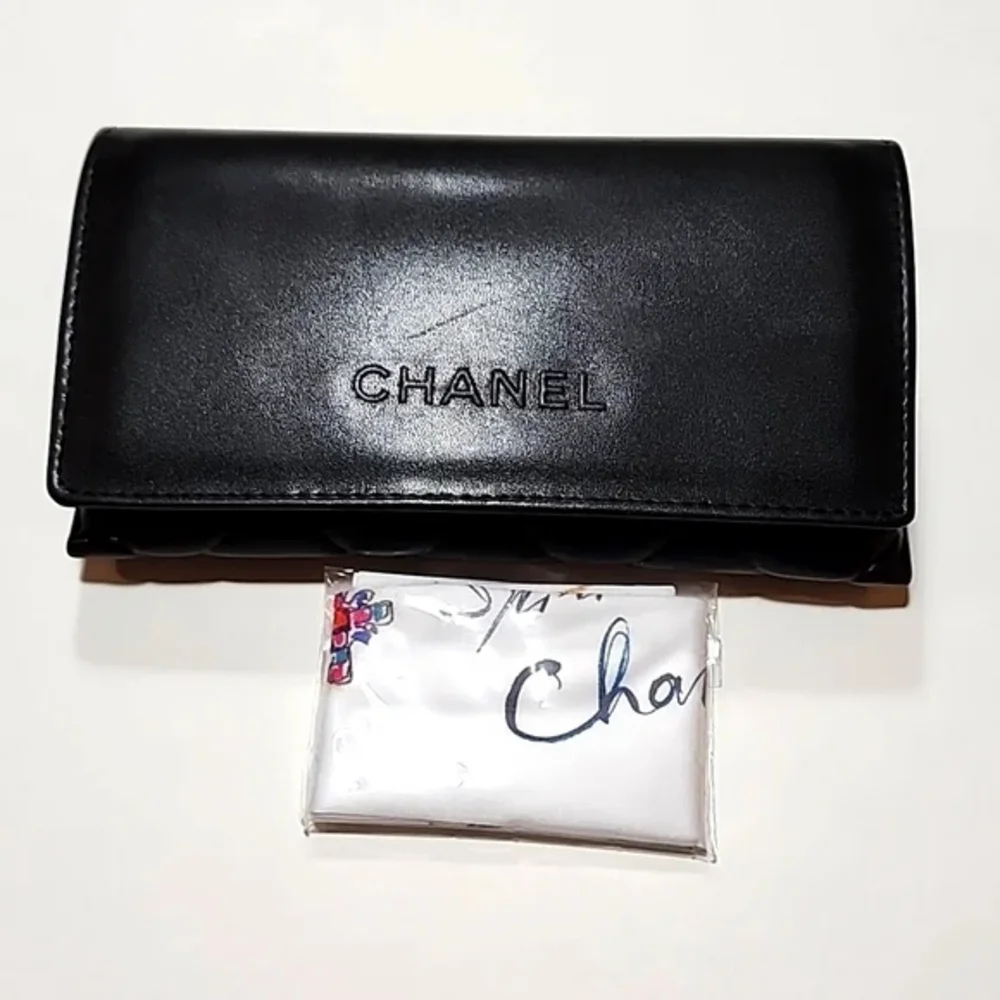 CHANEL Gold and Black Sunglasses - Picture 10 of 14